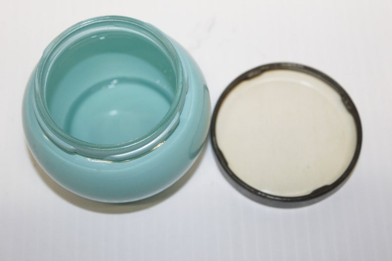 Vintage Avon Bird of Paradise Glass Turquoise Blue Jar, 5 oz (Empty) Cream Robin Egg Blue Jar c1950's, Original Decorated Lid image 5