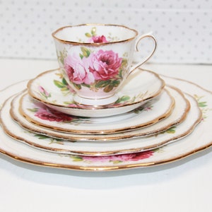 Vintage Royal Albert American Beauty Setting for 4 Persons, 28 Pieces Teacups, Saucers, Cream, Sugar, Plates, See Description