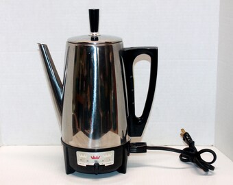 Vintage Regal Electric Coffee Percolator, 10 Cup Capacity, Polished chrome, Bakelite Handle