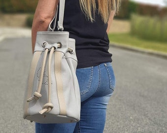 Handmade Leather Drawstring Bucket Bag Womens. Stylish Italian Handbag. Perfect Wife Gift
