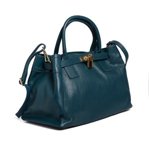 Italian Leather Handbag for Women, Elegant Tote with Zipper, Made in Italy.  Perfect Wife Gift