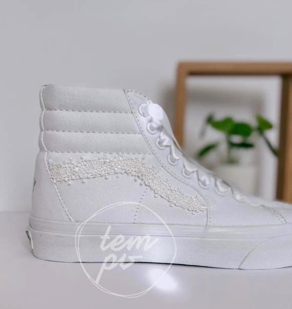 Handmade Custom Lace High Tops Wedding VANS / Wedding Lace shoes / Wifey Wife shoes / Wedding sneakers / Wedding Sneakers / Bridal Shoes