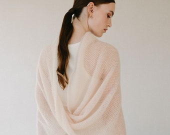 Luxuriöser Hochzeit Cape Schal, Weißer Mohair Cape, Braut Mohair Cover up / MAGNOLIA
