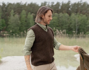 Guv’nors Gilet Uomo In Maglia Acrilica - Collo A V, Motivo A Rombi, Lavabile In Lavatrice - Taglie Dalla S Alla 6XL