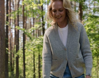 Kaschmir-Wolle-Pullover, Vintage-Pullover mit Knöpfen, Merino-Wolle kurze Strickjacke, Damen Öko-Strick, Einfacher Strickpullover NORDI /naturgrau