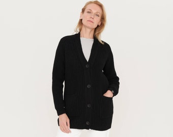 Chunky knitted cardigan, Cashmere wool sweater, Hand knit merino jacket, Buttoned relaxed fit cardigan FAMO / black