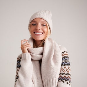 Grey Cashmere Beanie Cap, Handmade Beanie Hat, Natural merino wool cap, Beige winter hand knit warm beanie, Woolen women&#39;s head accessories