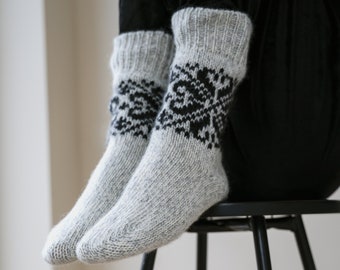 Ready to Ship Wool socks for Christmas | Hand knitted socks | Unisex socks | Soft wool socks | Organic socks | Christmas Gift Idea
