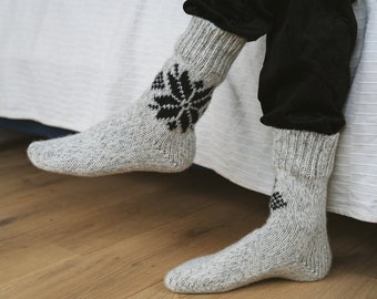 Natural Wool Knitted Socks, Unisex Winter Boots Socks, Breathable Woolen Socks, Gift for Dad