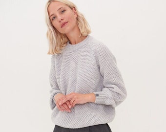 Hand Knit Cashmere Sweater, Loose Knit Sweater, Knitted Womens Woolen Jumper, Merino Wool Pullover MAGMA / silver