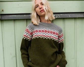 Nordic Merino Wool Jumper, Simple Womens Green Pullover, Knitted Woolen Sweater in Scandi Style TORI