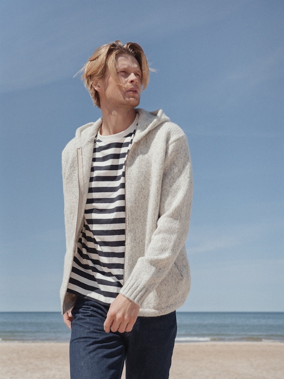 Hooded white shop cardigan