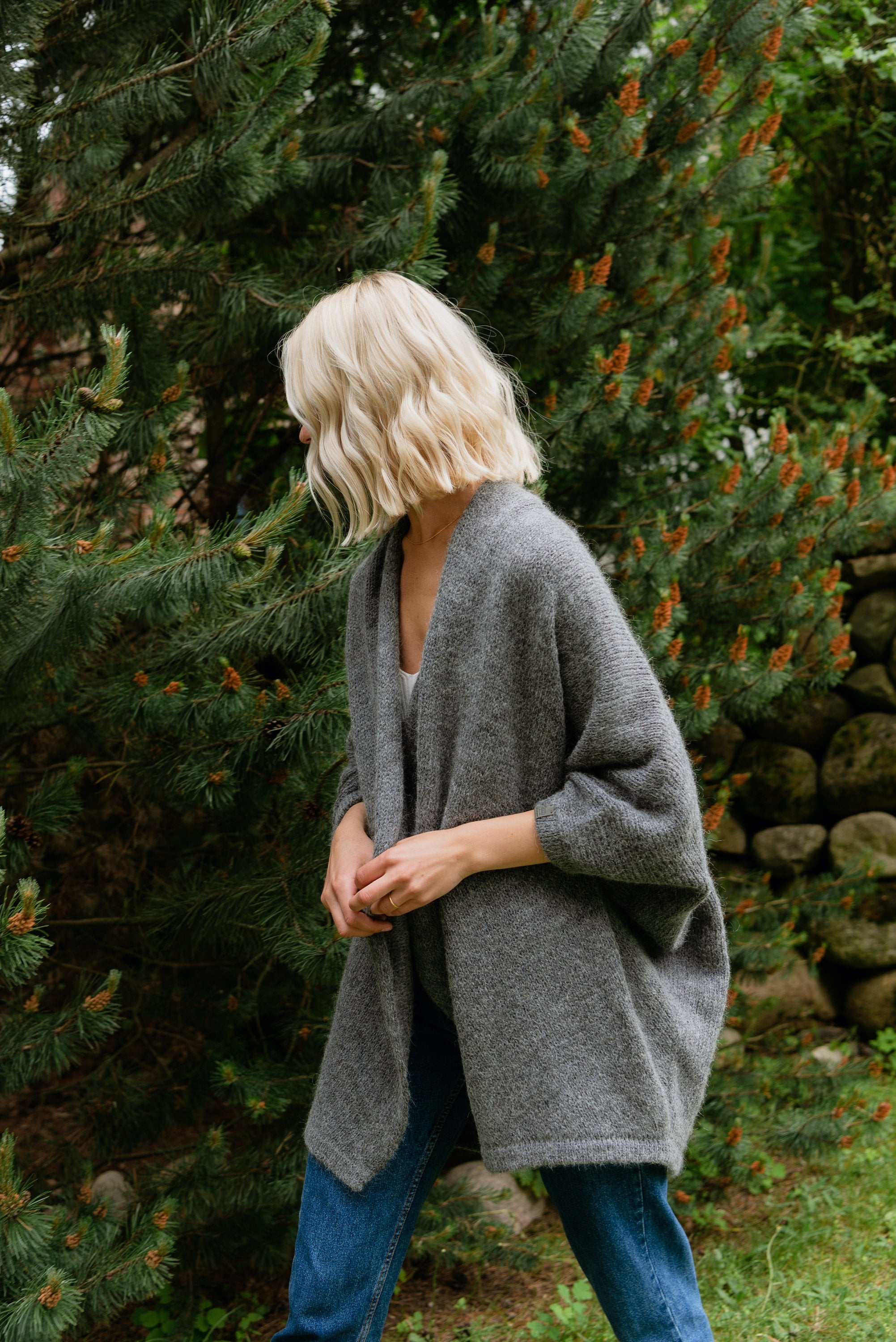 Knitted Alpaca Wool Poncho, Loose Fit Woolen Poncho, Warm Cover Up fo…
