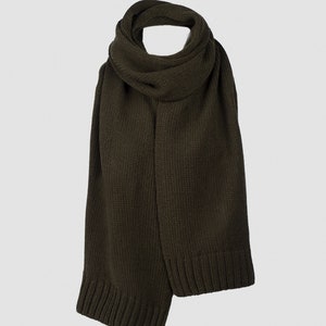 Écharpe longue en laine pour homme, écharpe chaude en laine mérinos pour homme, écharpe gentleman, cadeau réconfortant pour petit ami, cadeau d'anniversaire unique pour lui, accessoires homme khaki