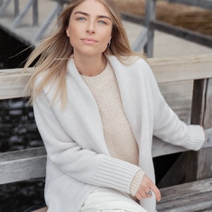 Mysig lång ulljacka, premium kashmirkofta, minimalistisk tröja för kvinnor i plusstorlek, mysig stickad ullkofta / MICHELLE