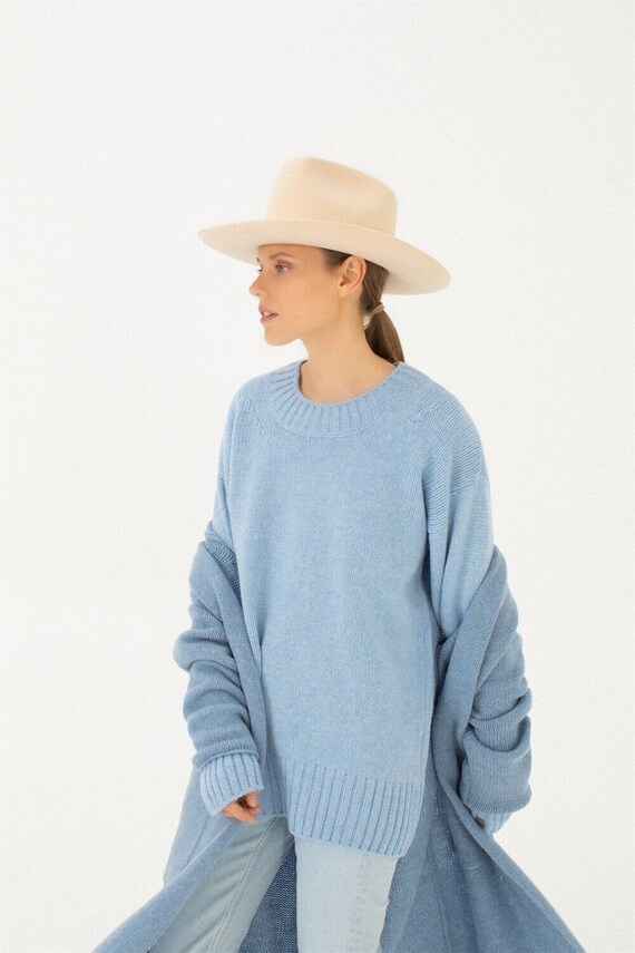 Light Blue Hygge Wool Sweater Hand Knit Top Supreme Cashmere 