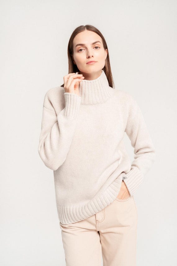 Cream turtleneck jumper womens hot sale