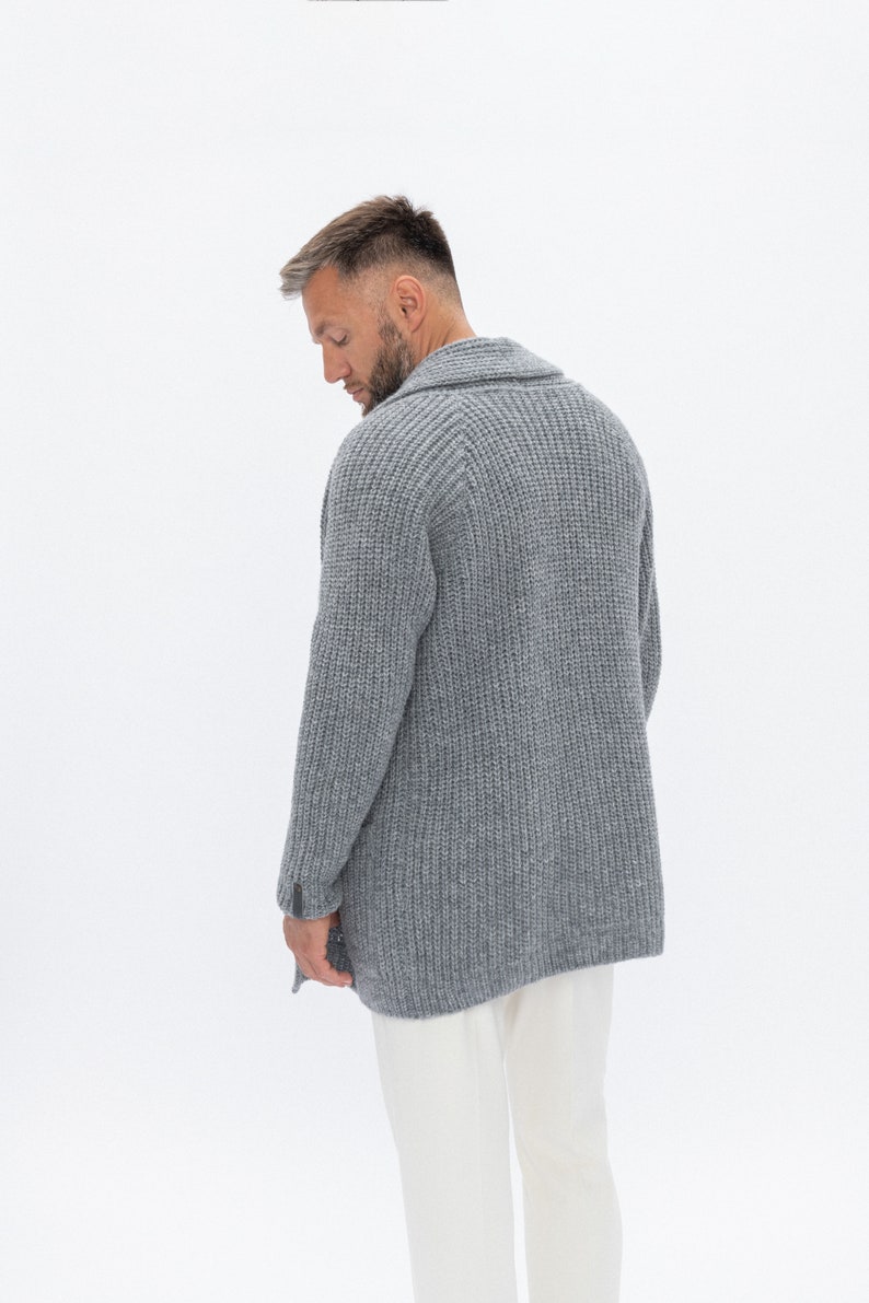 Cardigan gris naturel en laine mérinos pour homme, pull pour homme de style scandinave, cardigan tricoté avec poches BENJAMIN image 5