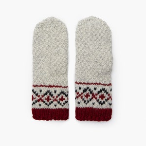 Hand Knitted Pure Organic Wool Mittens with Ornaments, Warm Winter Woolen Women&#39;s Gloves, Knitted Vintage Mittens