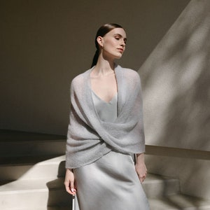 Lussuoso scialle da sposa, scialle a mantella da sposa, mantella in mohair leggero, coprispalle da sposa in mohair, elegante shrug lavorato a maglia da sposa/ MAGNOLIA