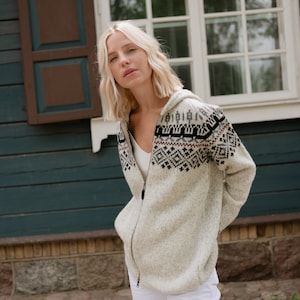 Knitted Wool Jumper, Hooded Jacket with Zip, Organic Wool Sweater for Women SKY zdjęcie 2