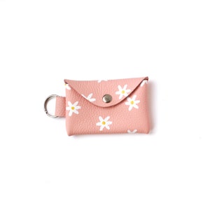 Hand Painted Daisy Cardholder Keyring image 6