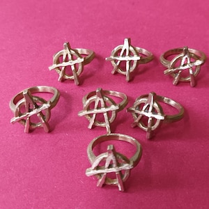Bronze-Statement-Ring des Anarchisten
