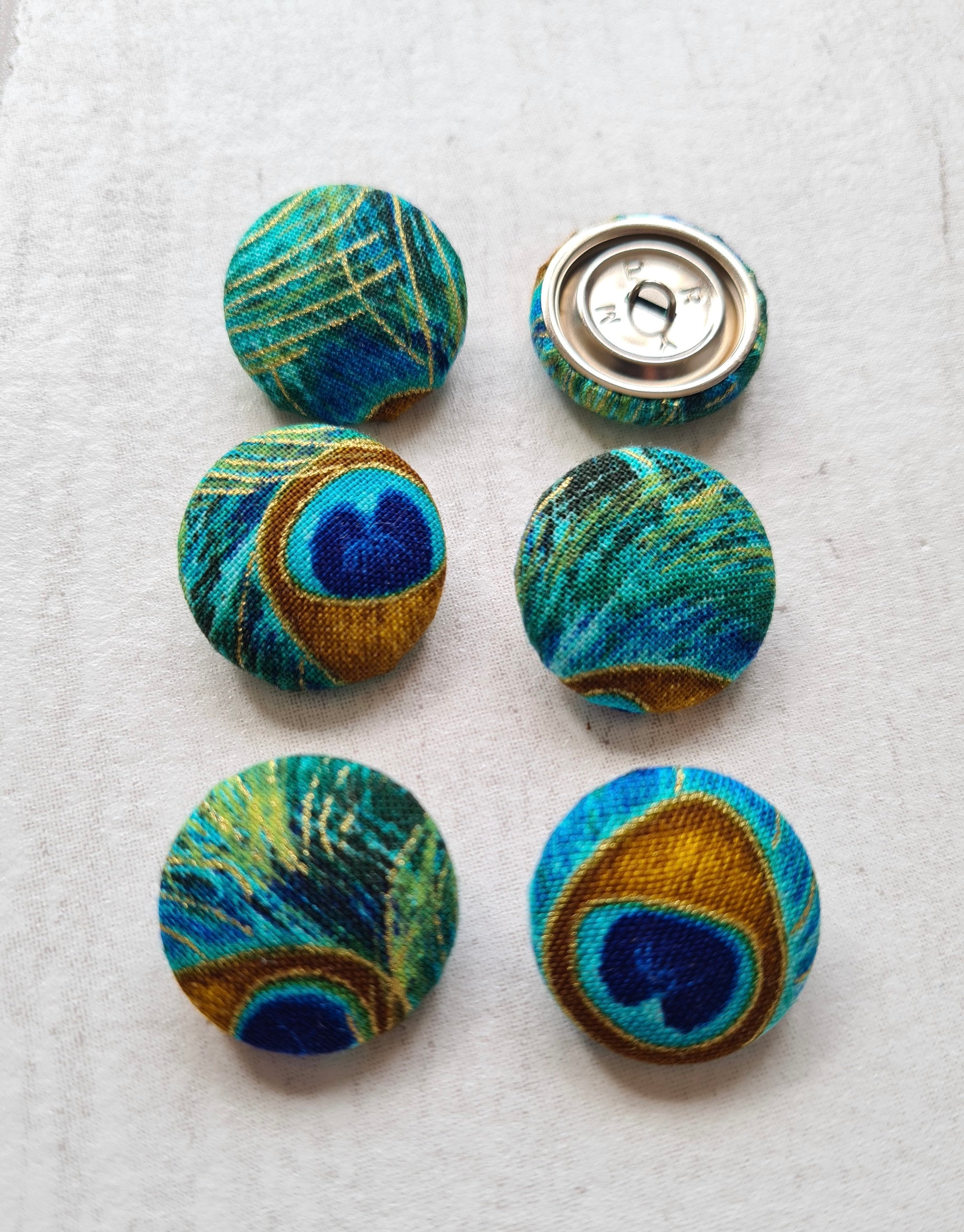 Peacock Feather Fabric Buttons 22mm Handmade Fabric Covered Buttons ...