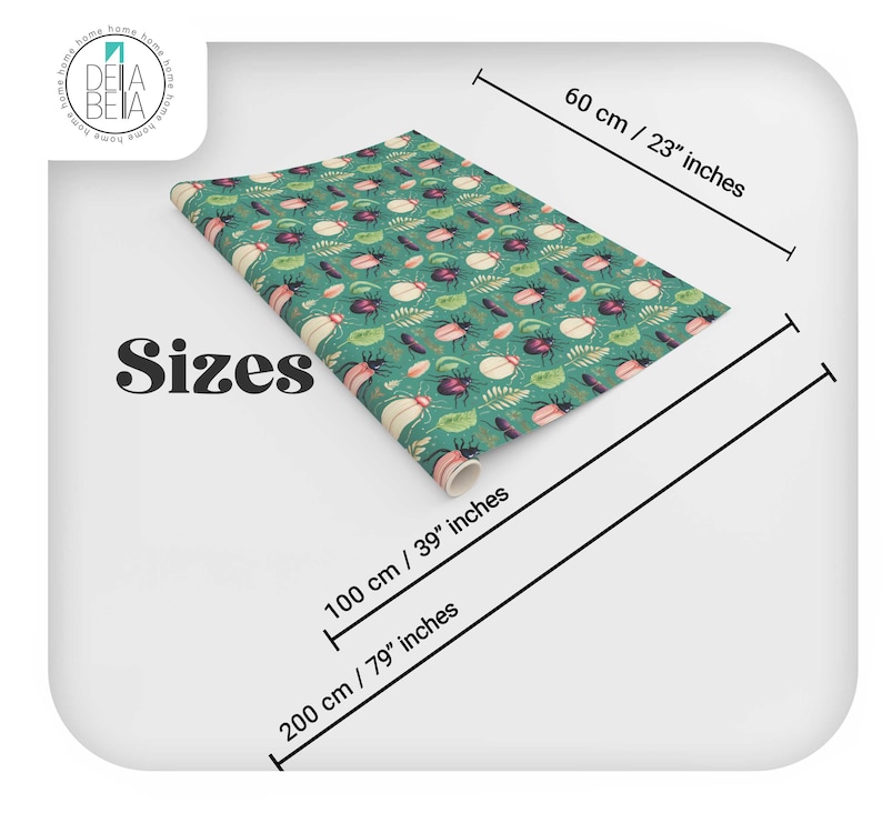 Op de afbeelding: Een groen inpakpapier met een patroon van kleurrijke kevers en bladeren. Het papier is verkrijgbaar in drie maten: 60 cm x 23 inch, 100 cm x 39 inch en 200 cm x 79 inch.