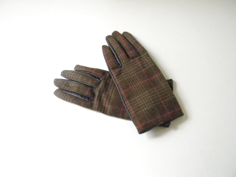 Vintage Womens Plaid & Leather Gloves image 3