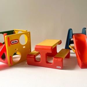 Vintage 1989 Little Tikes Whirlee Ball 1506 Baby Toddler