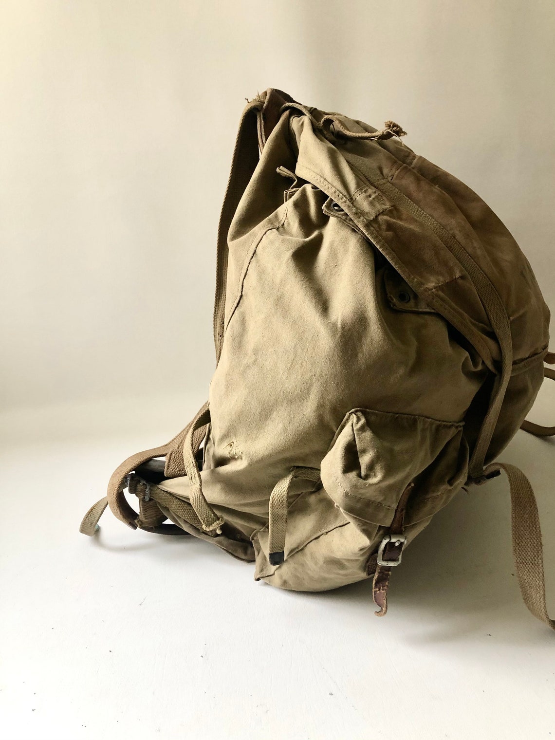 Vintage 1942 WWII US. Army Backpack With Metal Frame Etsy
