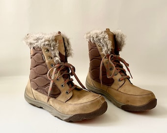 Women's Brown  Sperry Boots - Size 9
