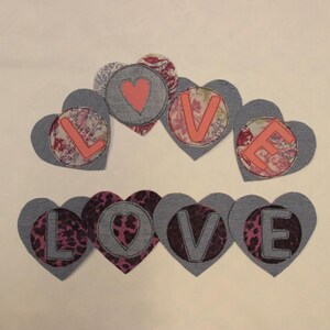 Set di toppe da cucire a forma di cuore in denim, per decorazioni di jeans o vestiti.
