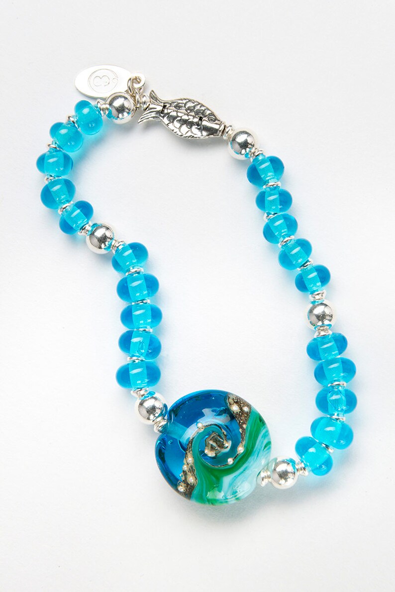 Deep Blue Sea Silver Fish Bracelet handmade glass beads Beach Art Glass UK