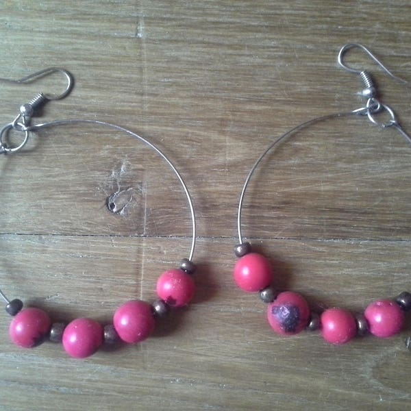 Boucles d'oreille créoles en tagua