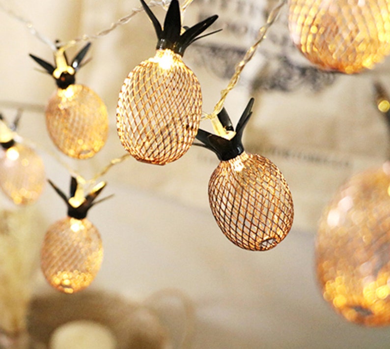 Set Of 10 Pineapple Led Outdoor String Lights Image 0