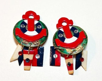 Vintage Mam designer clip earrings, patriotic, nautical, decoupage design  ED5211