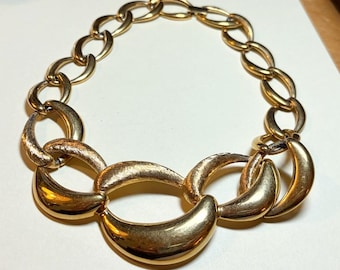 Vintage Napier bold chain necklace, 17 inches, goldtone metal, big links, some wear to metal  NC6126