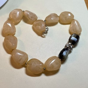 Vintage chunky beaded necklace, 19 inches long, pale yellow  and gray faux stone plastic beads, rhinestone bead, silvertone metal, N6102