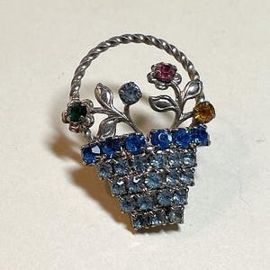Vintage flower basket brooch, silvertone metal, multicolored rhinestones, flower brooch, flower pin, basket jewelry, 1950s-60s  PFR81611