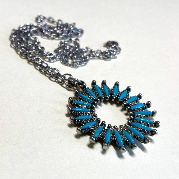 Vintage faux turquoise circle sunburst pendant with 24 inch chain, faux turquoise necklace, southwestern style, boho necklace 70s-80s N10111