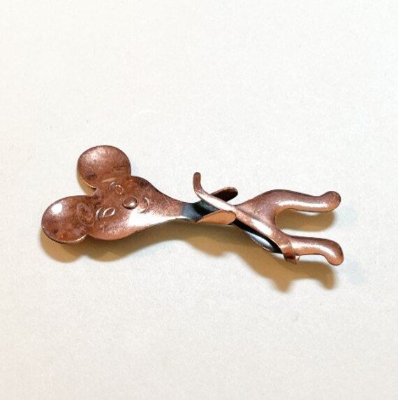 Vintage modern mouse brooch in copper colored met… - image 3