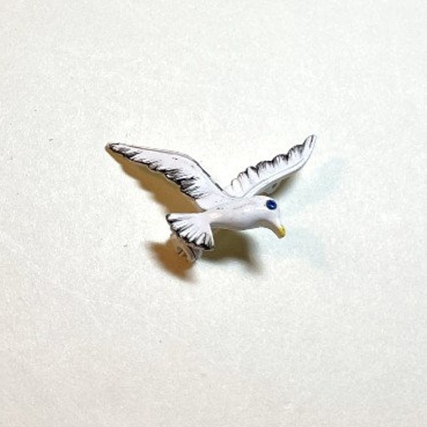 Vintage small enamel seagull brooch from Gerry's, white bird brooch, seagull pin, bird pin, novelty brooch, nautical pin, 1960s  PA1222