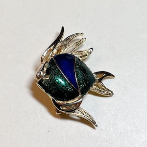 Vintage tropical fish brooch, goldtone metal, bright enamel, rhinestone eyes, angel fish, green fish pin, figural, 1980s  PA81610