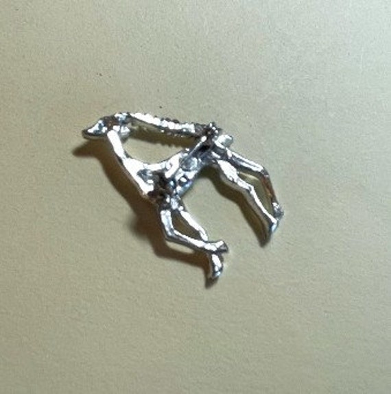 Vintage small leaping antelope brooch, silvertone… - image 5
