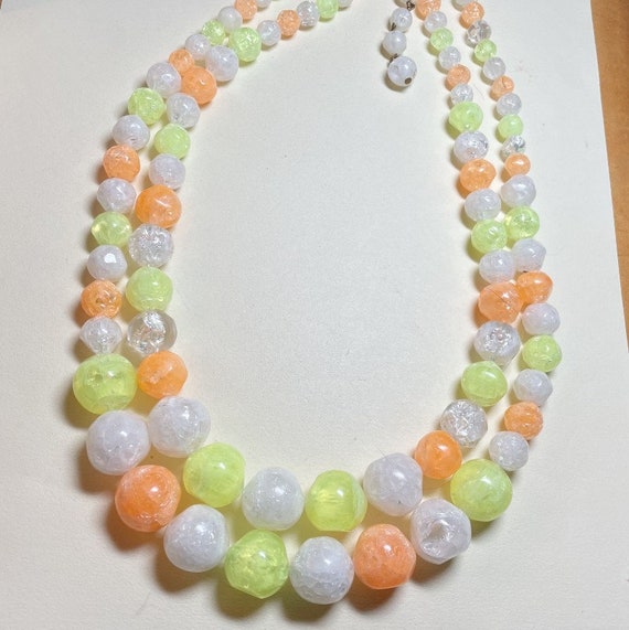SALE Vintage bright plastic bead necklace, two st… - image 3