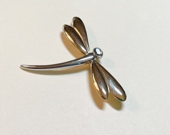 Vintage dragonfly brooch from Liz Claiborne, goldtone and silvertone metal, modern dragonfly brooch, Liz Claiborne butterfly brooch  P62211