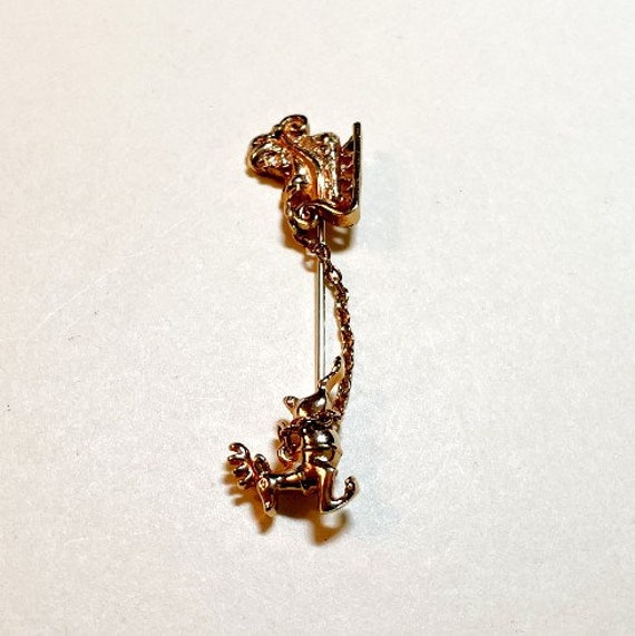 Vintage Avon Christmas pin, goldtone metal stickp… - image 2