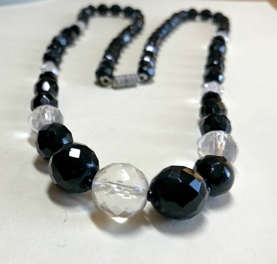 Vintage faceted glass bead necklace, 26 inches, c… - image 3